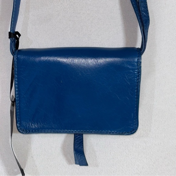 🔥SALE Latico Blue Soft Leather Crossbody Bag - Picture 6 of 8